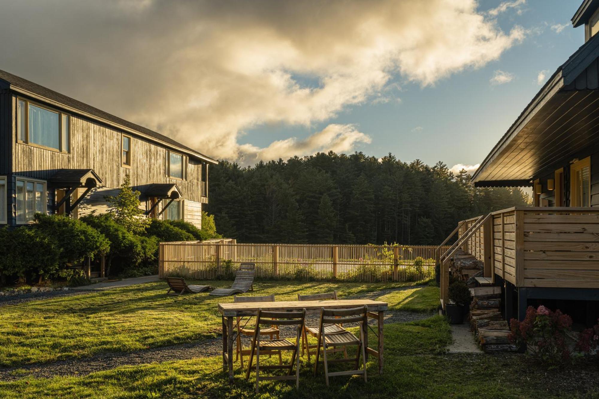 Hotel Eastwind Placid Lake Placid