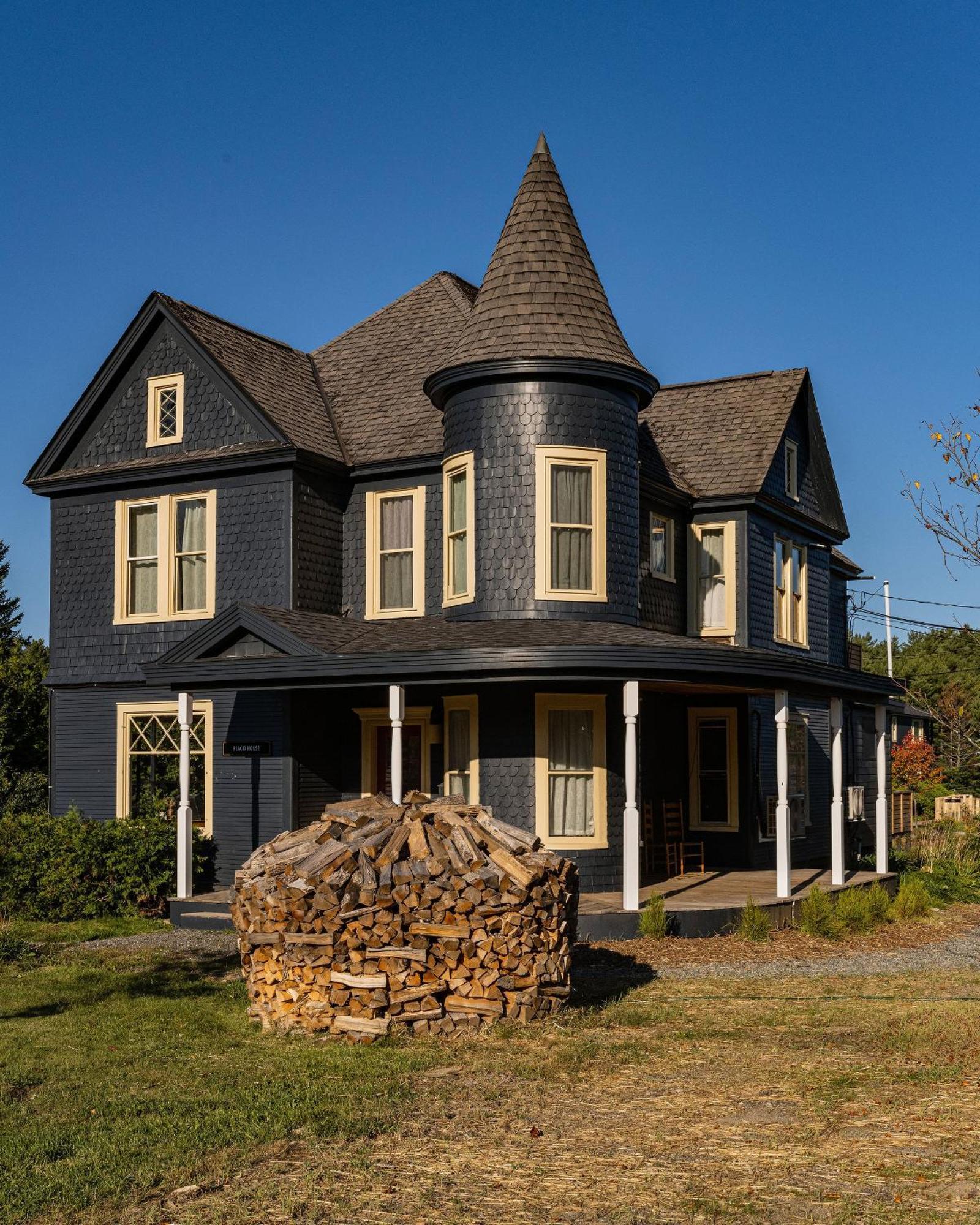 Eastwind Placid * Lake Placid